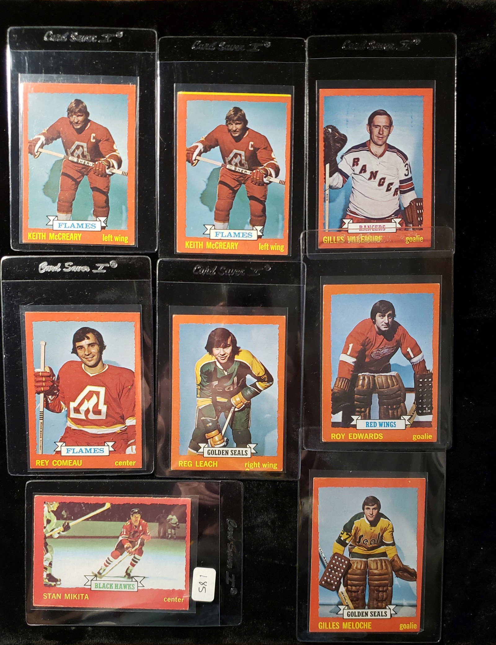 LOT OF 9 VINTAGE NHL HOCKEY CARDS: 1973 TOPPS HOCKEY BLACK HAWKS STAN MIKITA, REY COMEAU, REG LEACH, ROY EDWARDS