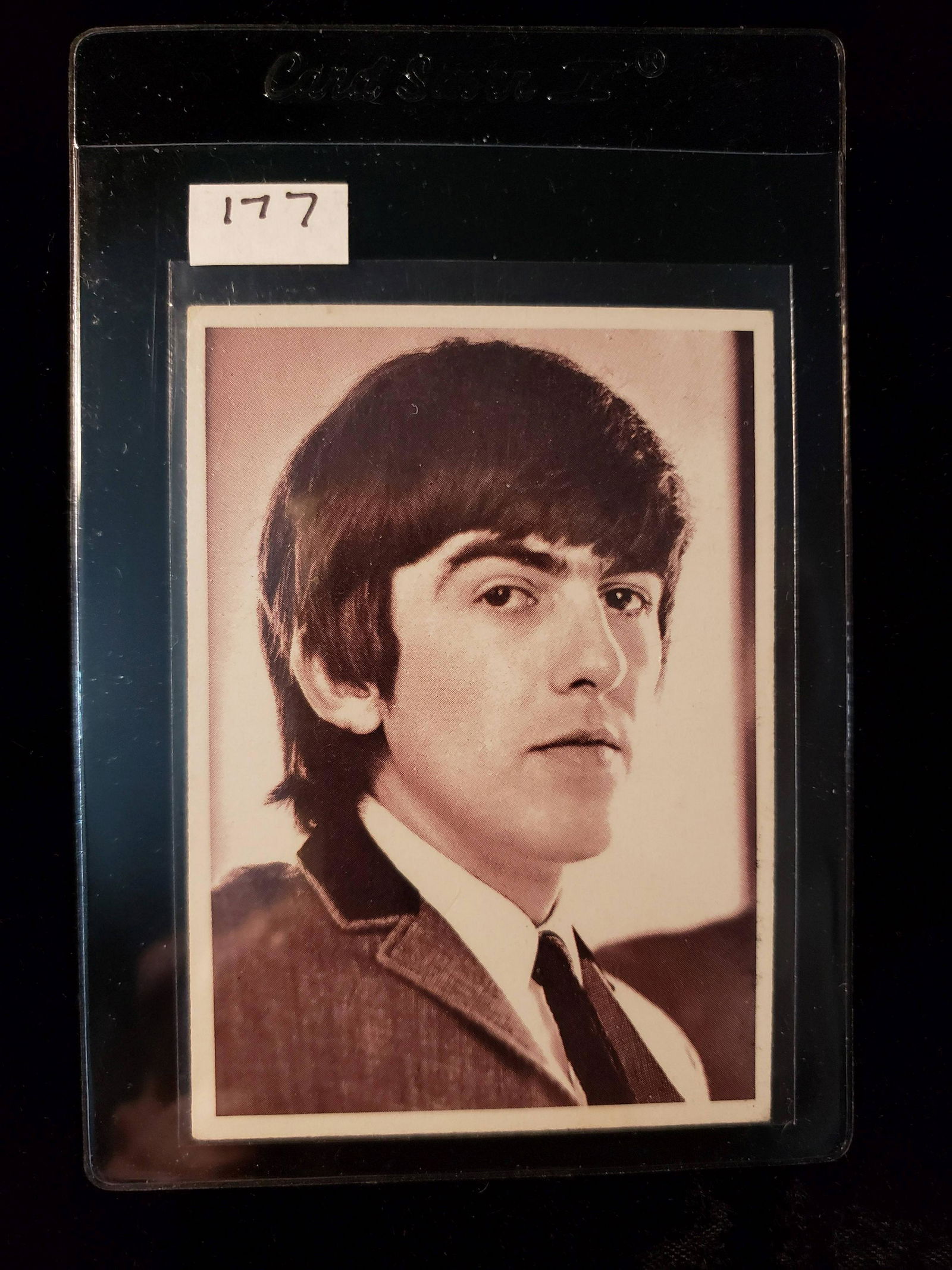 1964 TOPPS BEATLES HARD DAYS NIGHT # 34 GEORGE HARRISON: 1964 TOPPS BEATLES HARD DAYS NIGHT # 34 GEORGE HARRISON NM