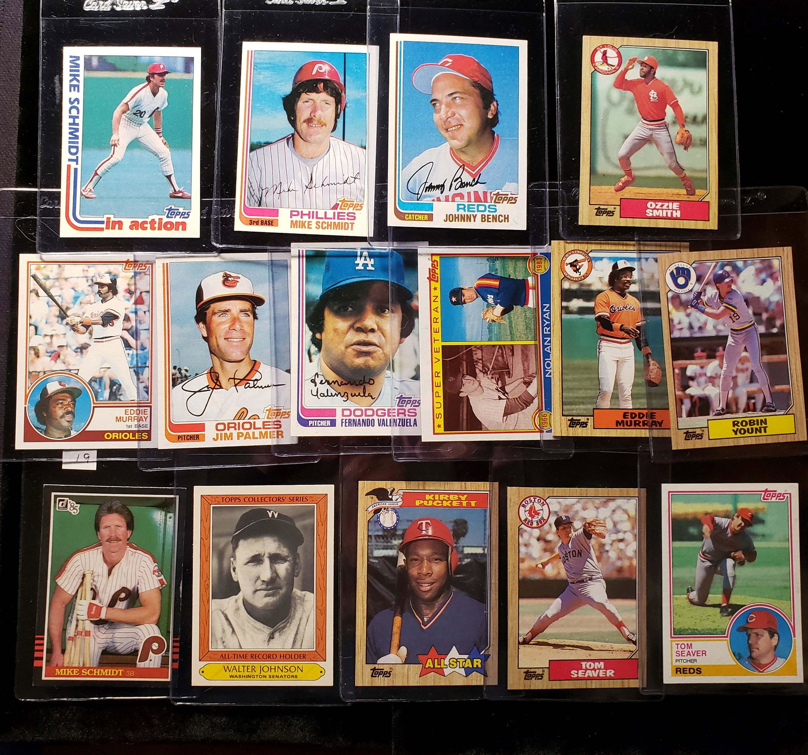 BASEBALL HALL OF FAMERS LOT OF 15 DIFFERENT CARDS MINT: MIKE SCHMIDT, TOM SEAVER, KIRBY PUCKETT, EDDIE MURRAY, JIM PALMER, FERNANDO VALENZUELA 2nd YEAR, 1983 NOLAN RYAN SUPER VET INSERT, JOHNNY BENCH, ROBIN YOUNT