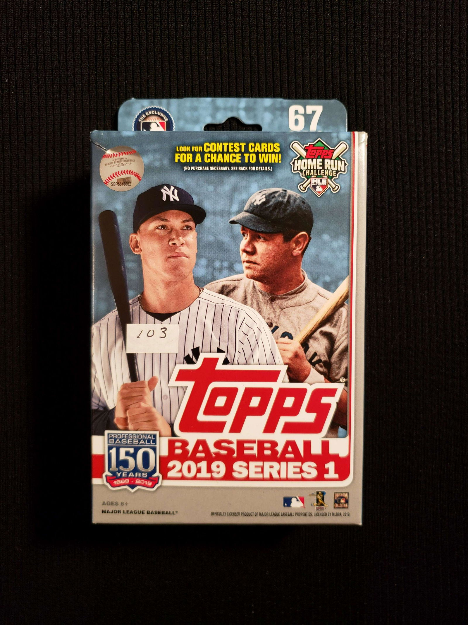 2019 TOPPS BASEBALL SERIES 1 HANGER BOX (1 of 1)