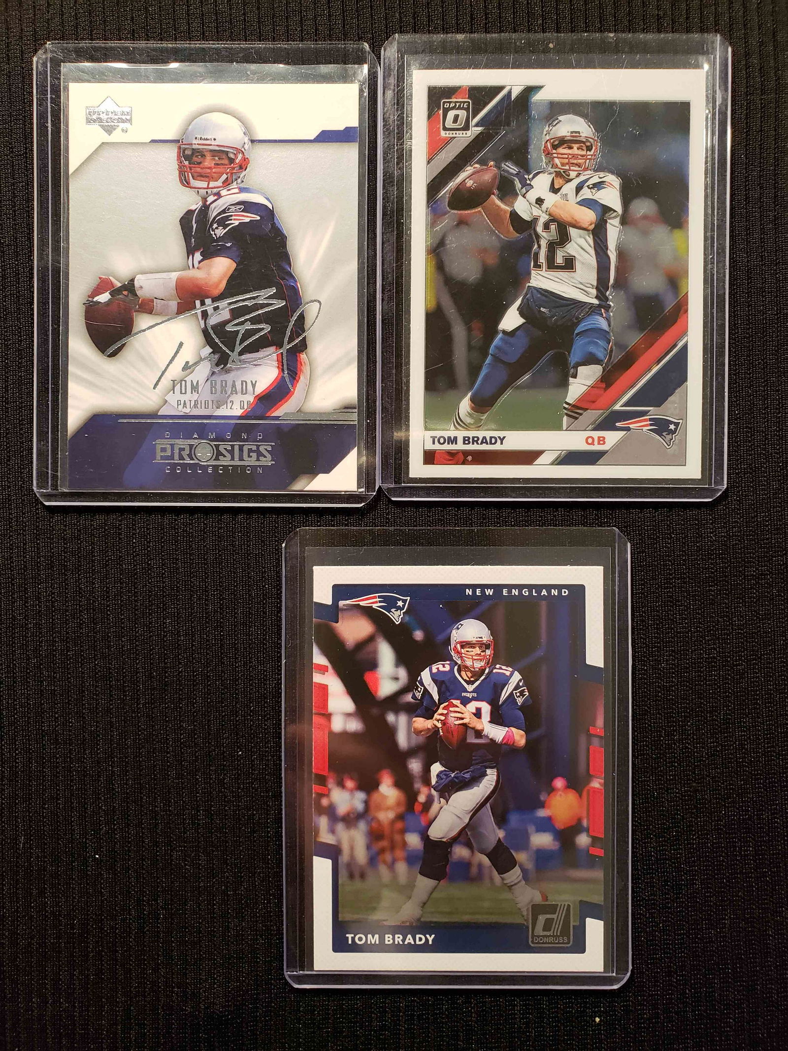 LOT OF 3 TOM BRADY FOOTBALL CARDS (1 of 1)