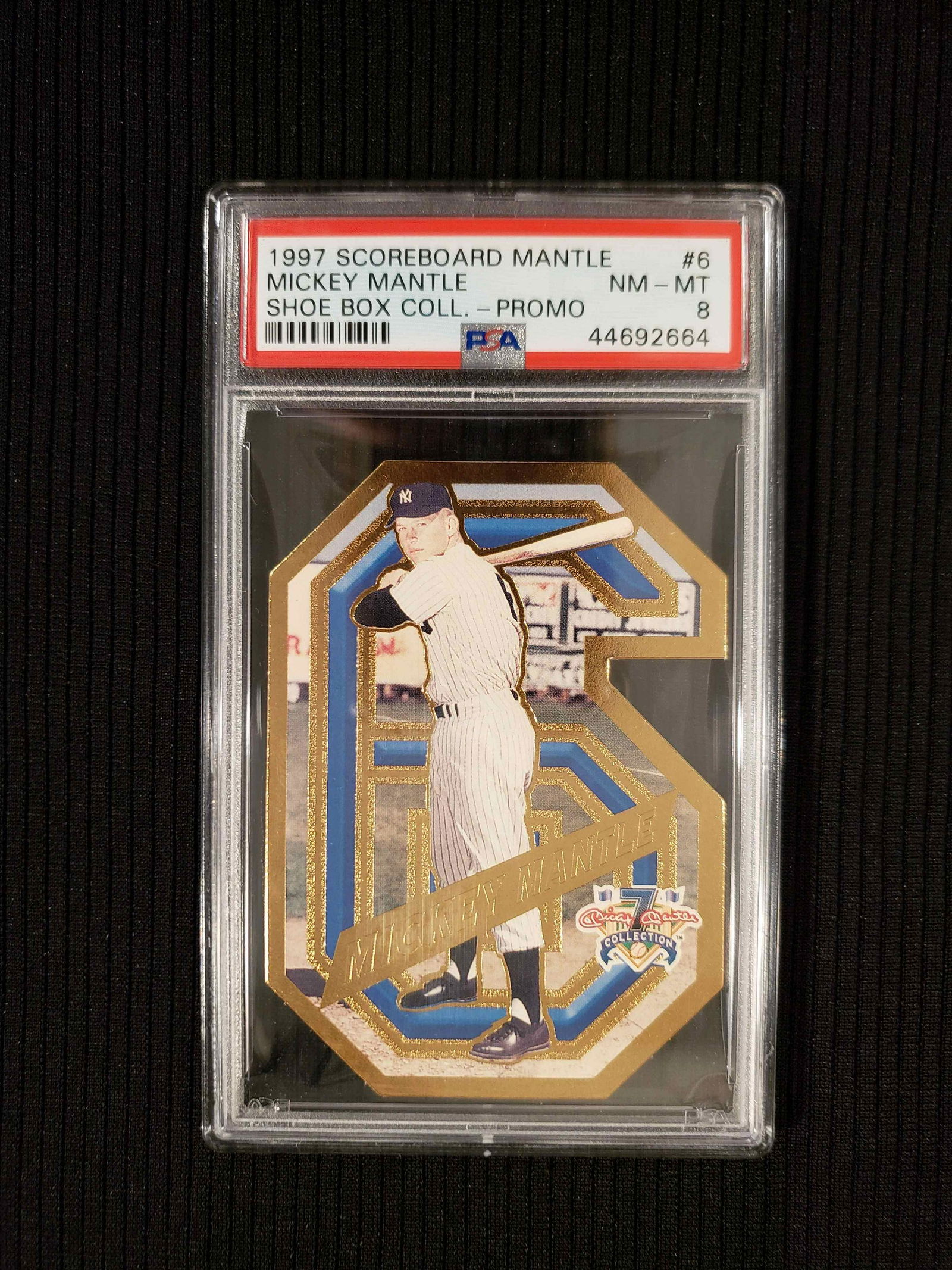 POP 1! GRADED MICKEY MANTLE DIE CUT PROMO CARD PSA 8 (1 of 2)