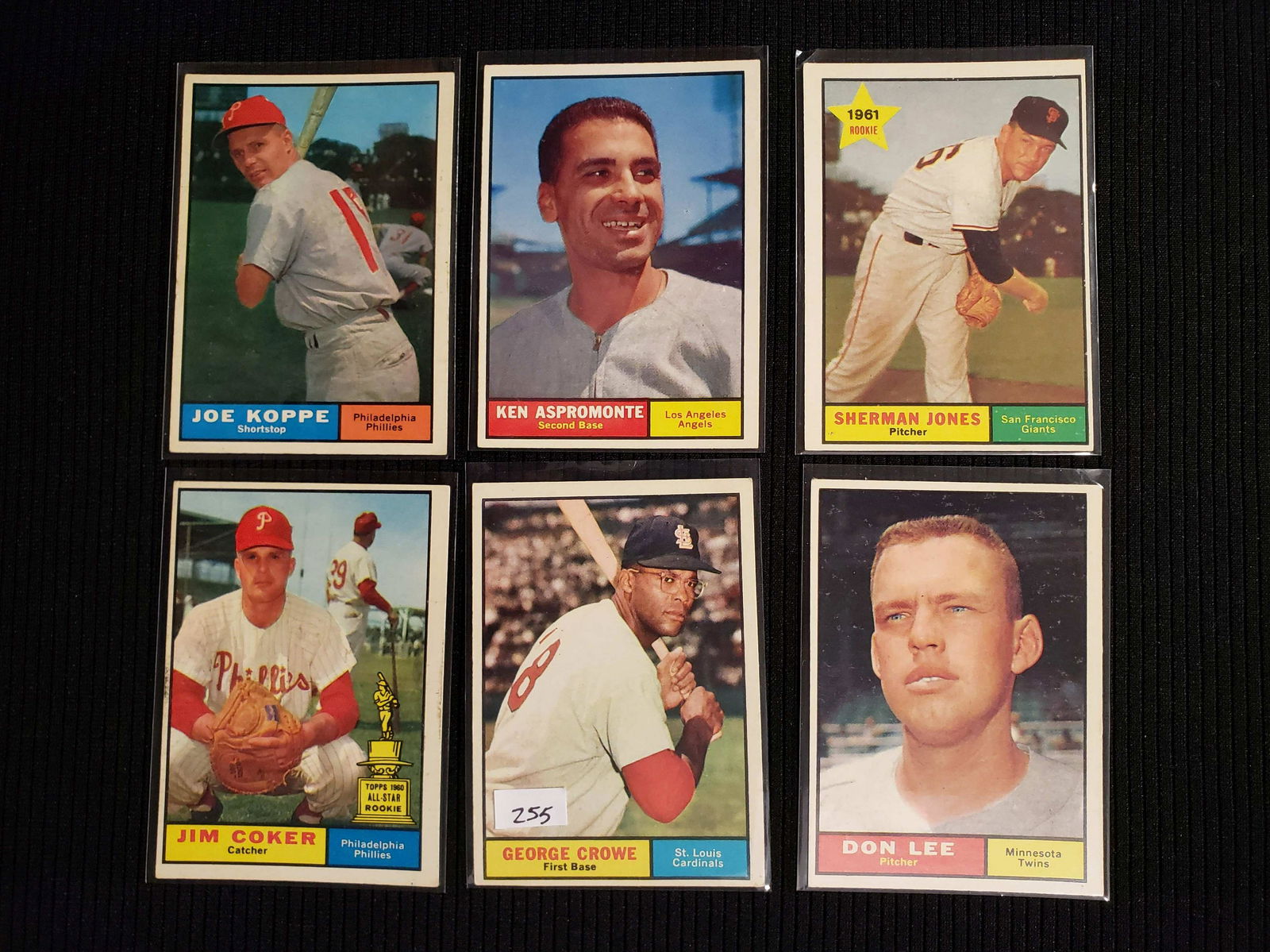 1961 TOPPS BASEBALL HIGH GRADE CARDS NM-MT (1 of 2)