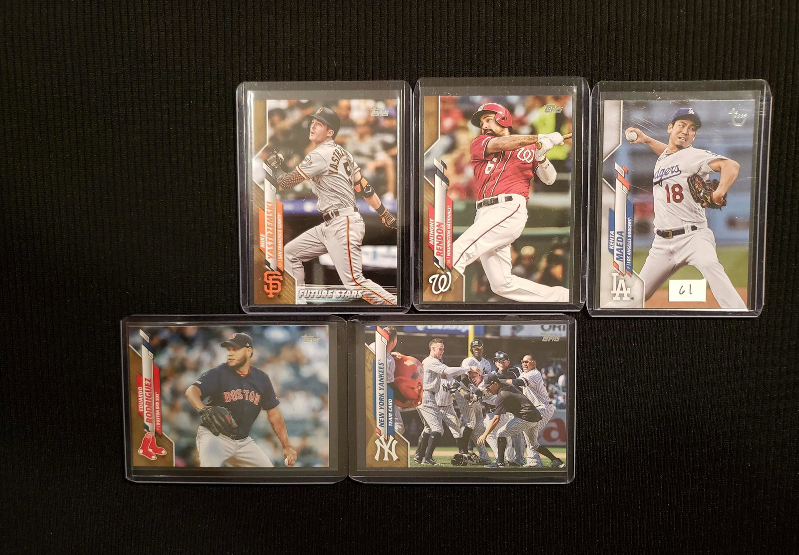 2020 TOPPS SERIAL NUMBERED SHORT PRINTS: 4 GOLD CARDS NUMBERED TO 2000, ANTHONY RENDON, MIKE YASTRZEMSKI, NEW YORK YANKEES TEAM CARD, EDUARDO PEREZ. KENYA MAEDA 42/99