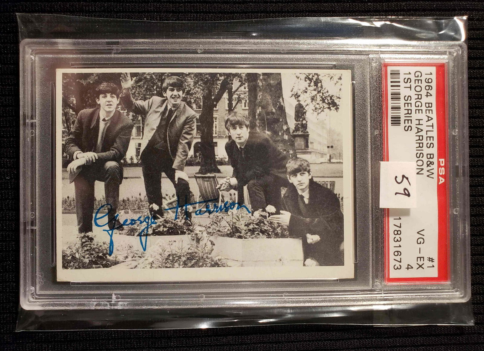PSA GRADED 1964 BEATLES B&W 1ST SERIES CARD #1 (1 of 2)