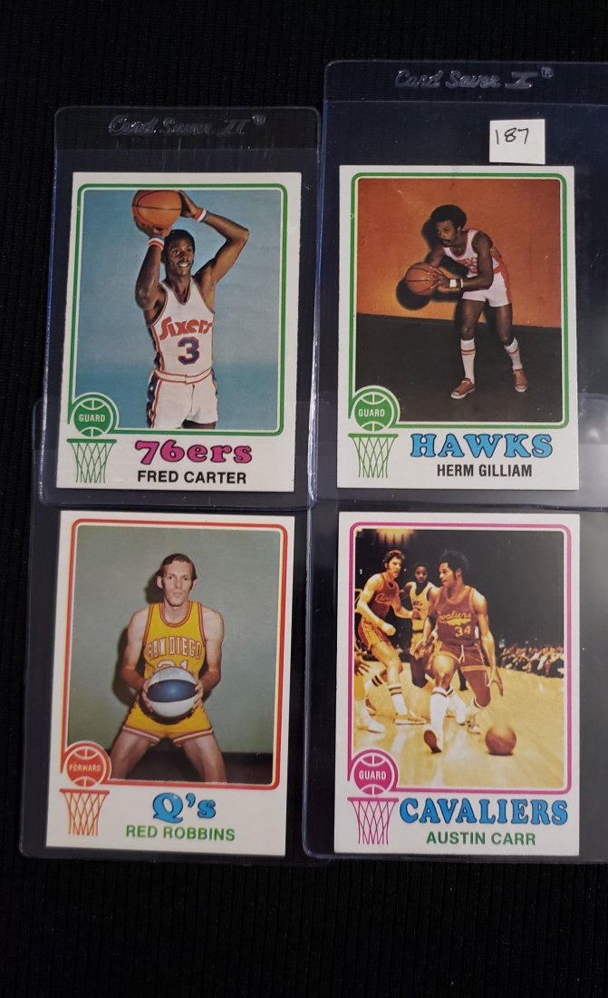 LOT OF 4 BETTER GRADE 1973-74 TOPPS BASKETBALL CARDS: HERM GILLIAM HAWKS, ZUSTIN CARR CAVALIERS, FRED CARTER 76ERS, RED ROBBINS SAN DIEGO Q'S