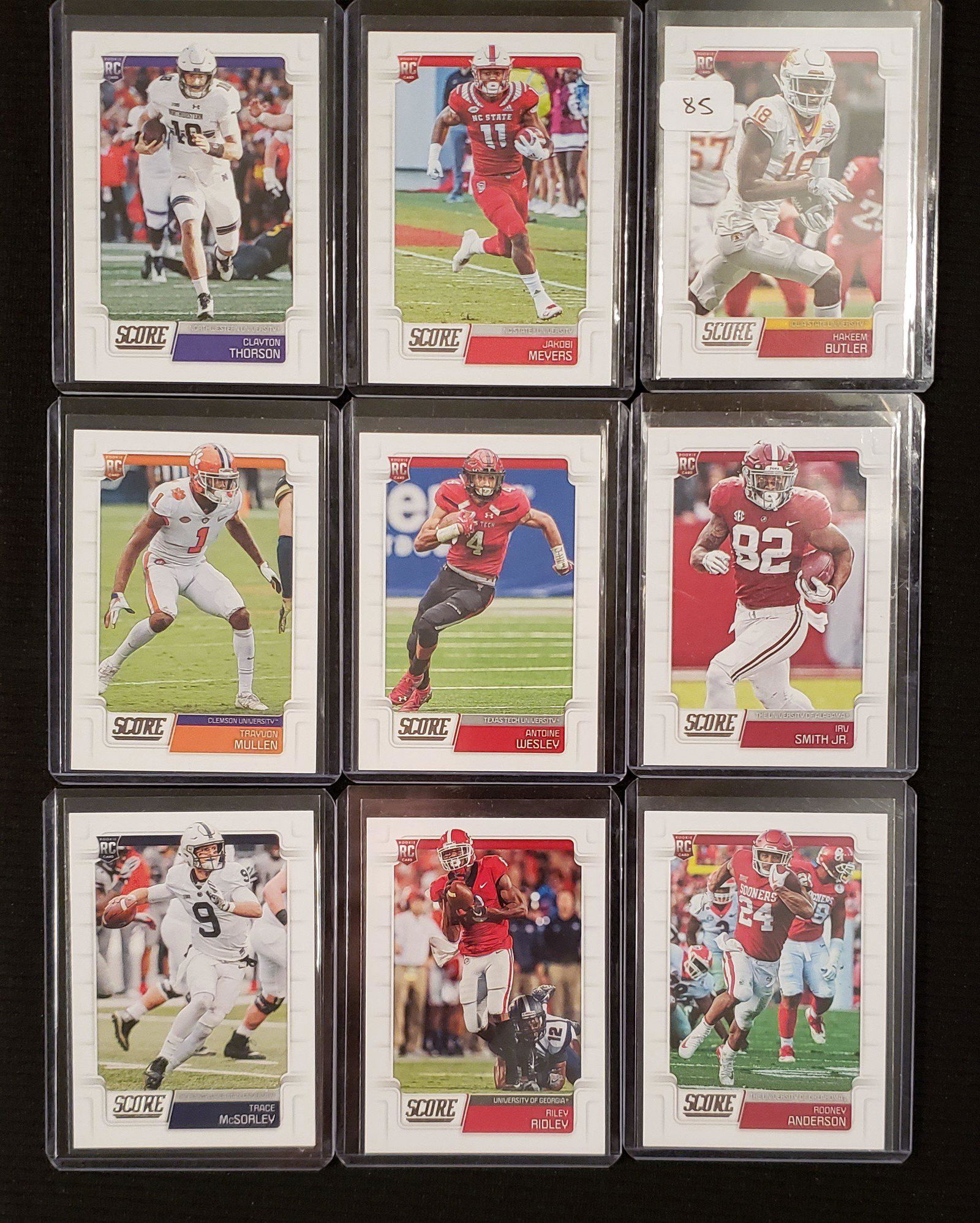 LOT OF 9 2019 SCORE FOOTBALL ROOKIE CARDS (1 of 1)