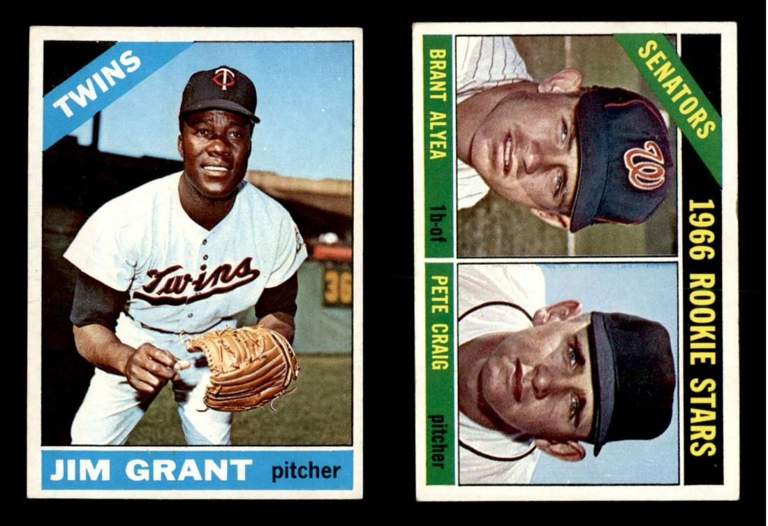 VINTAGE 1966 TOPPS BASEBALL CARDS (1 of 1)