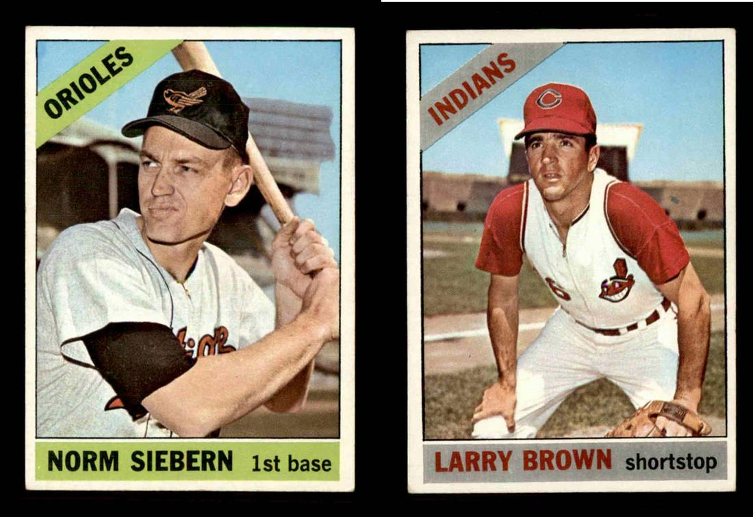 VINTAGE 1966 TOPPS BASEBALL CARDS (1 of 1)
