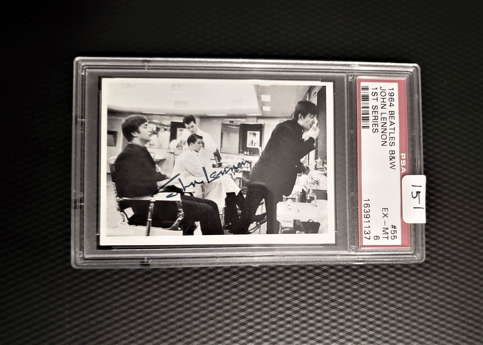 PSA GRADED 1964 BEATLES B&W #55 JOHN LENNON 1ST SERIES: PSA GRADED ORIGINAL FIRST SERIES BEATLES CARD #55 JOHN LENNON GETS A HAIR CUT