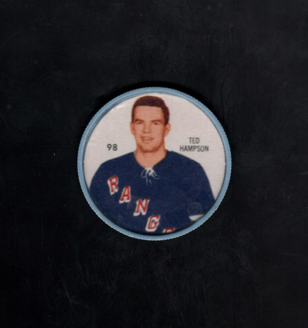 1960 Shirriff Hockey Coins #98 Ted Hampson NM+: 1960 Shirriff Hockey Coins #98 Ted Hampson NM+