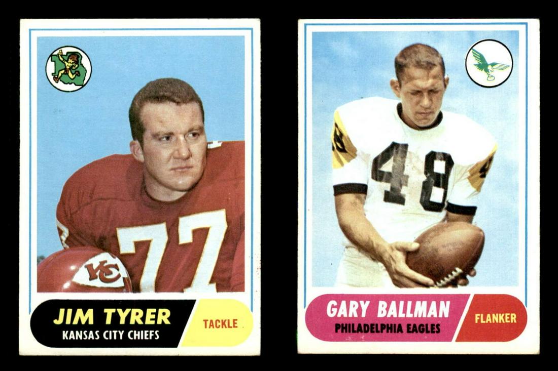 1968 TOPPS FOOTBALL CARDS MID- HI GRADE: 1968 Topps #15 Jim Tyrer, #58 Gary Ballman PHILADELPHIA EAGLES