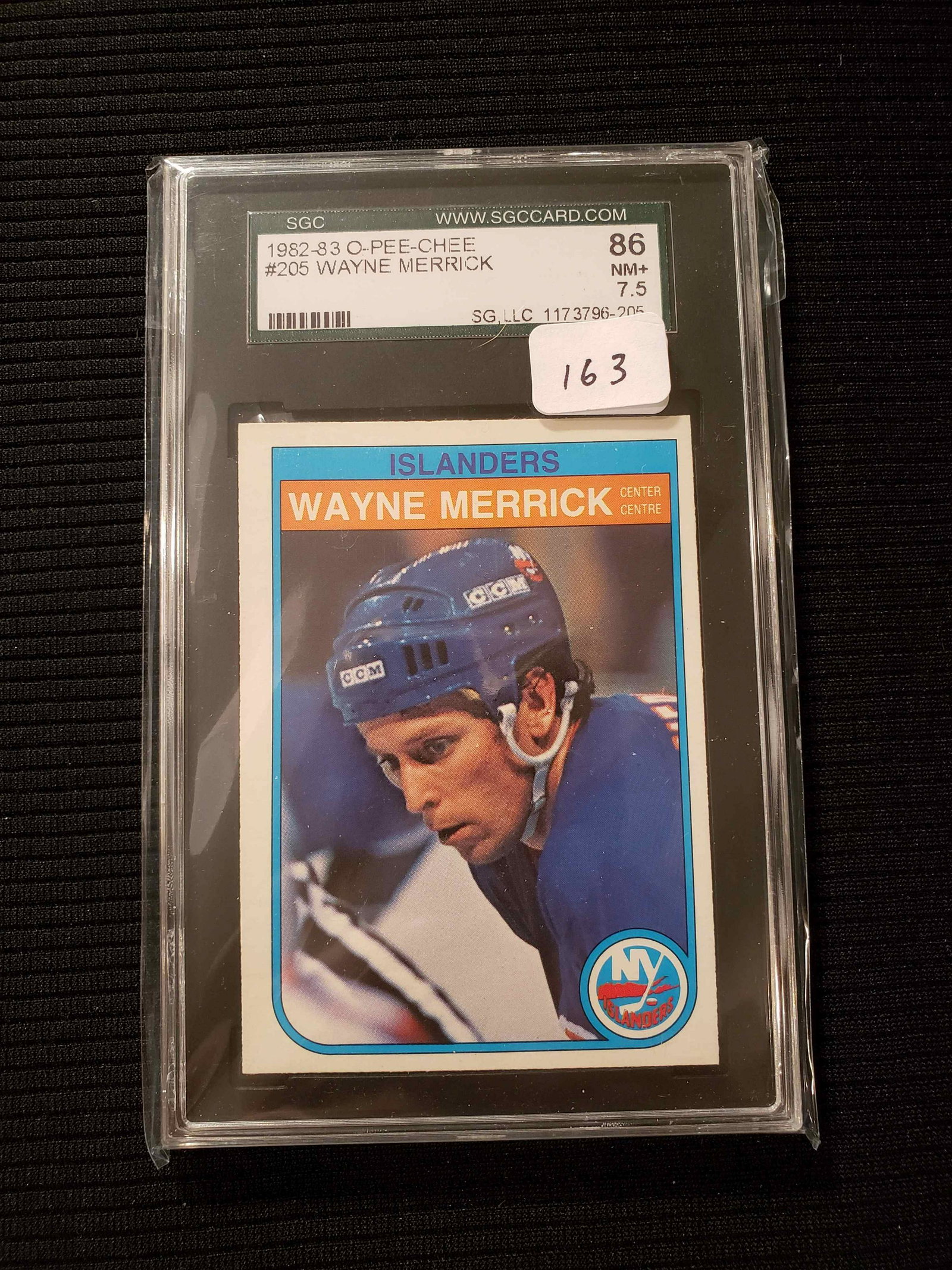SGC GRADED 1982 O-PEE-CHEE WAYNE MERRICK ISLANDERS CARD: SGC GRADED 1982 O-PEE-CHEE WAYNE MERRICK ISLANDERS CARD