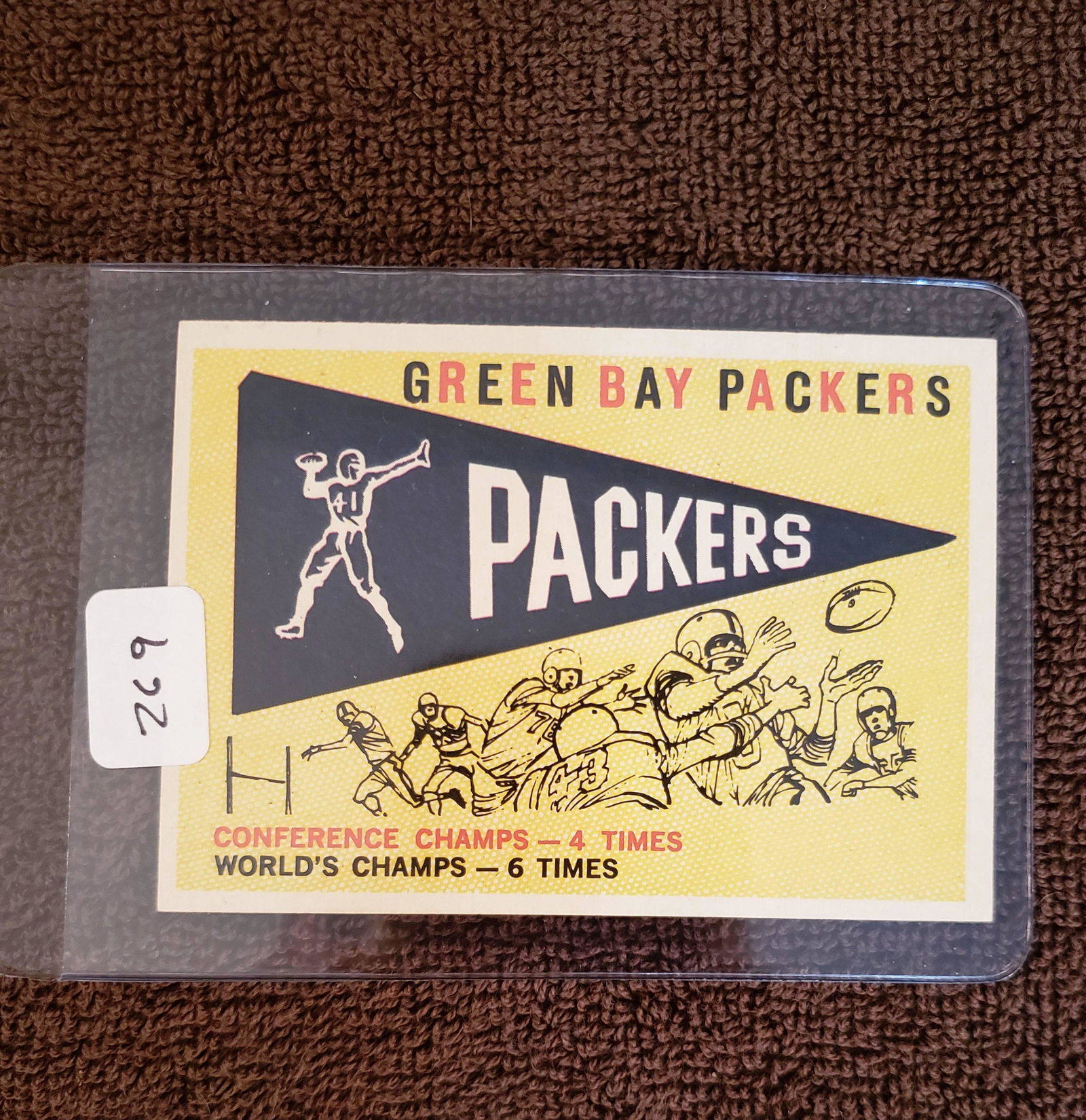 1959 TOPPS FOOTBALL GB PACKERS CHAMPIONSHIP PENNANT: 1959 TOPPS GREEN BAY PACKERS 4 TIME CONF. CHAMP 6 TIME WORLD CHAMPS PENNANT CARD