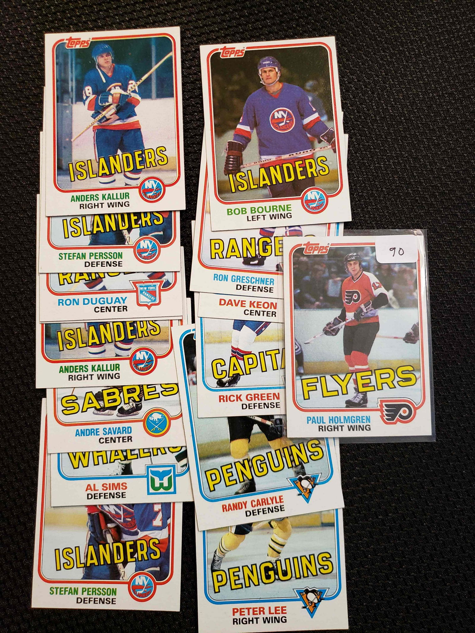 1981 TOPPS HOCKEY CARDS HIGH GRADE MINT LOT (1 of 2)