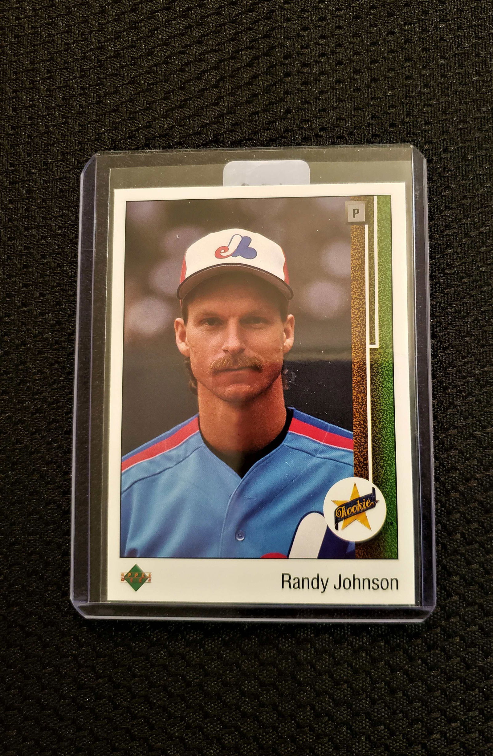 1989 UPPER DECK #25 RANDY JOHNSON ROOKIE CARD (1 of 3)