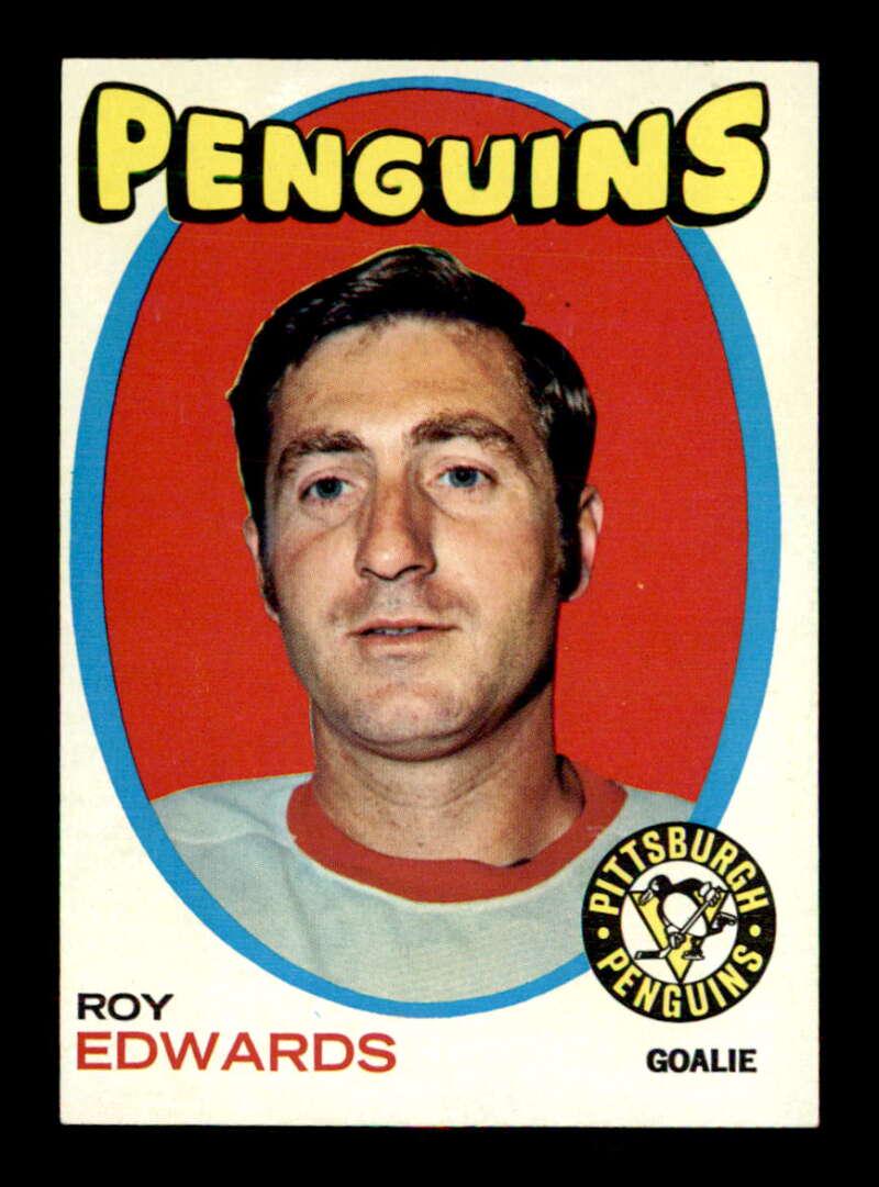VINTAGE 1971 TOPPS NHL HOCKEY TRADING CARDS (1 of 2)