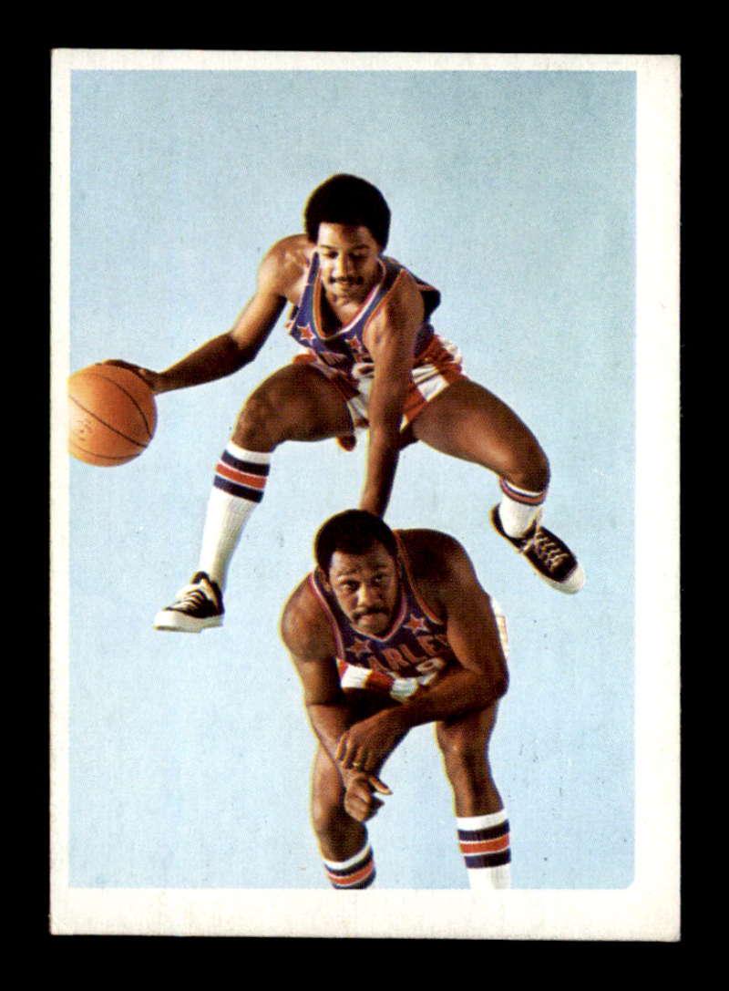 VINTAGE 1970'S HARLEM GLOBETROTTERS TRADING CARDS (1 of 2)