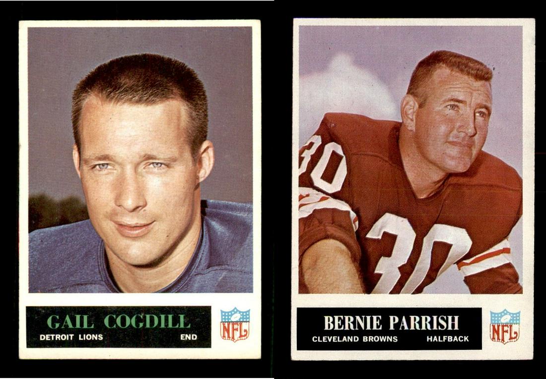 VINTAGE 1965 Philadelphia GUM CO. FOOTBALL CARDS: 1965 Philadelphia #60 Gail Cogdill, #37 Bernie Parrish