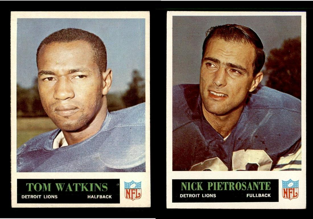 VINTAGE 1965 Philadelphia GUM CO. FOOTBALL CARDS (1 of 3)