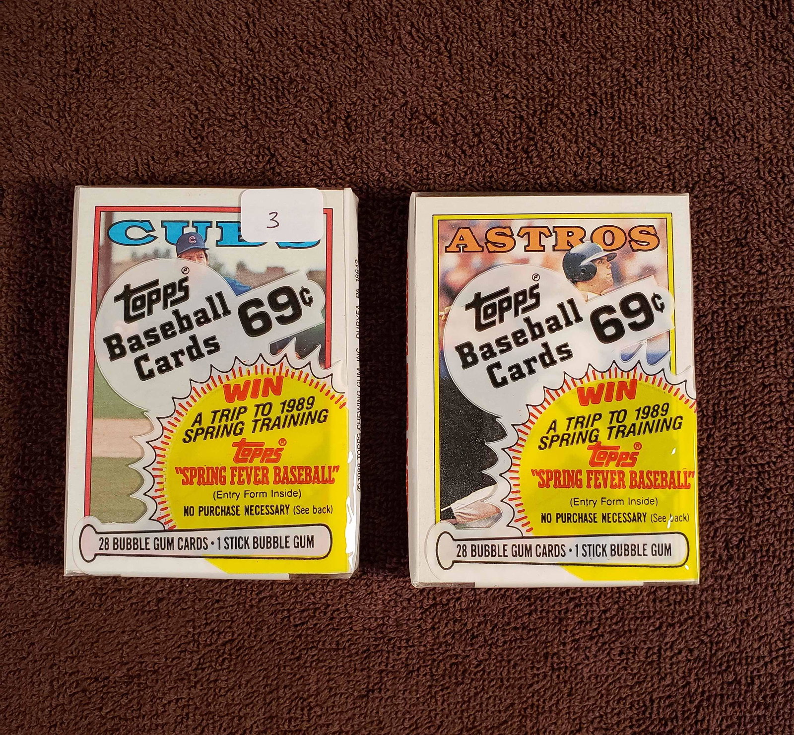 LOT OF 2 SEALED 1988 TOPPS CELLO PACKS GLAVINE SMOLTZ: POSSIBLE TOM GLAVIN ROOKIE CARD RICK SUTCLIFFE, KEN CAMINITI ON TOP