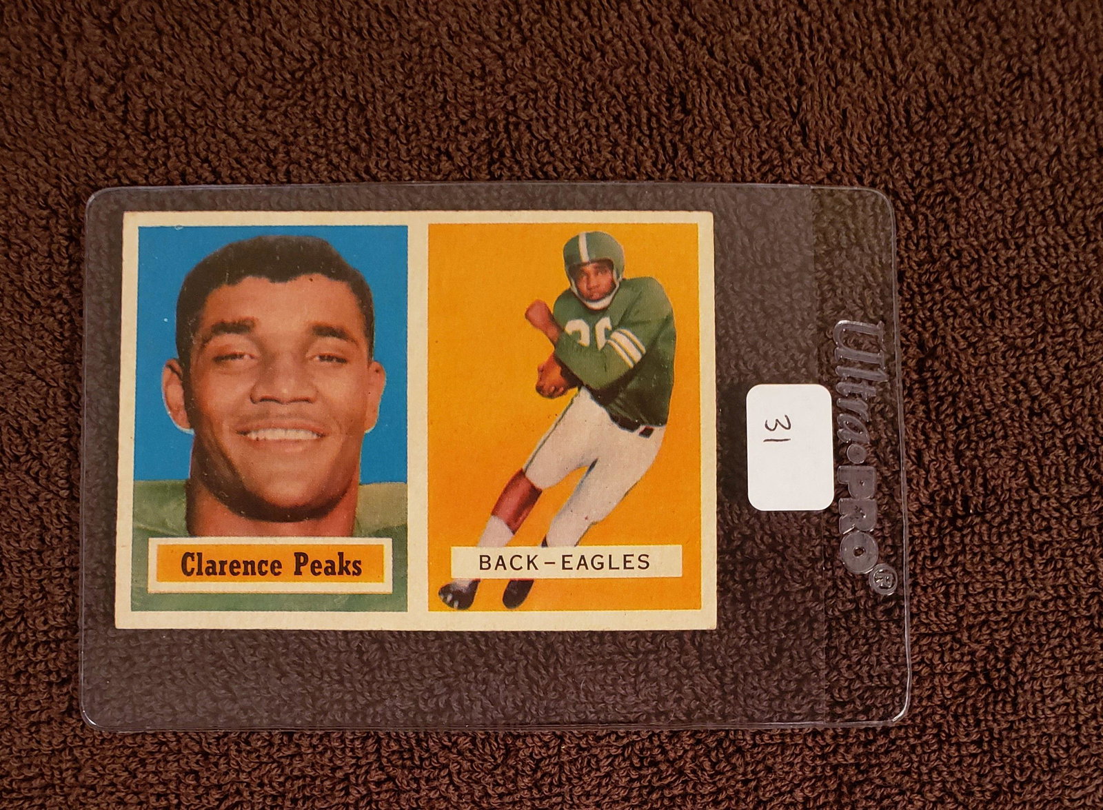 1957 TOPPS FOOTBALL #37 CLARENCE PEAKS PHILA. EAGLES: 1957 TOPPS FOOTBALL #37 CLARENCE PEAKS PHILA. EAGLES