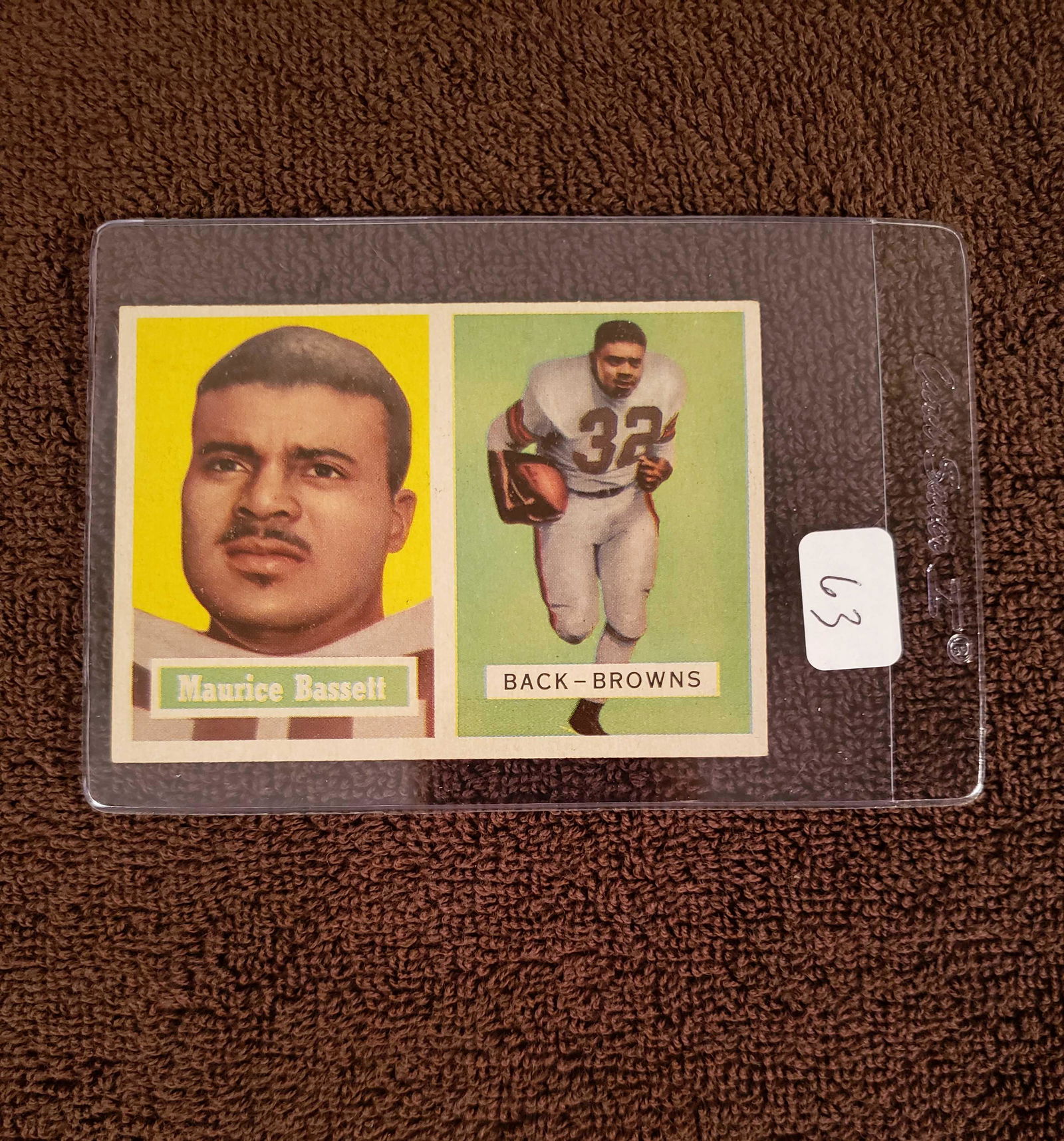 VINTAGE 1957 TOPPS FOOTBALL CARDS: MAURICE BASSETT CLEVELAND BROWNS CARD #64