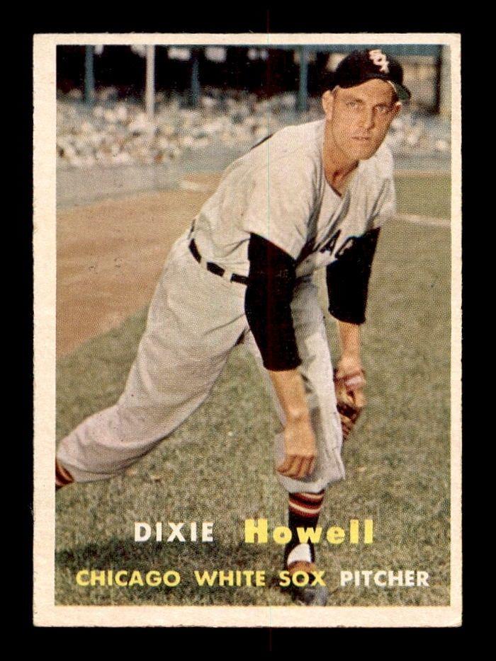 VINTAGE 1957 Topps BASEBALL CARD: 1957 Topps DIXIE HOWELL #221