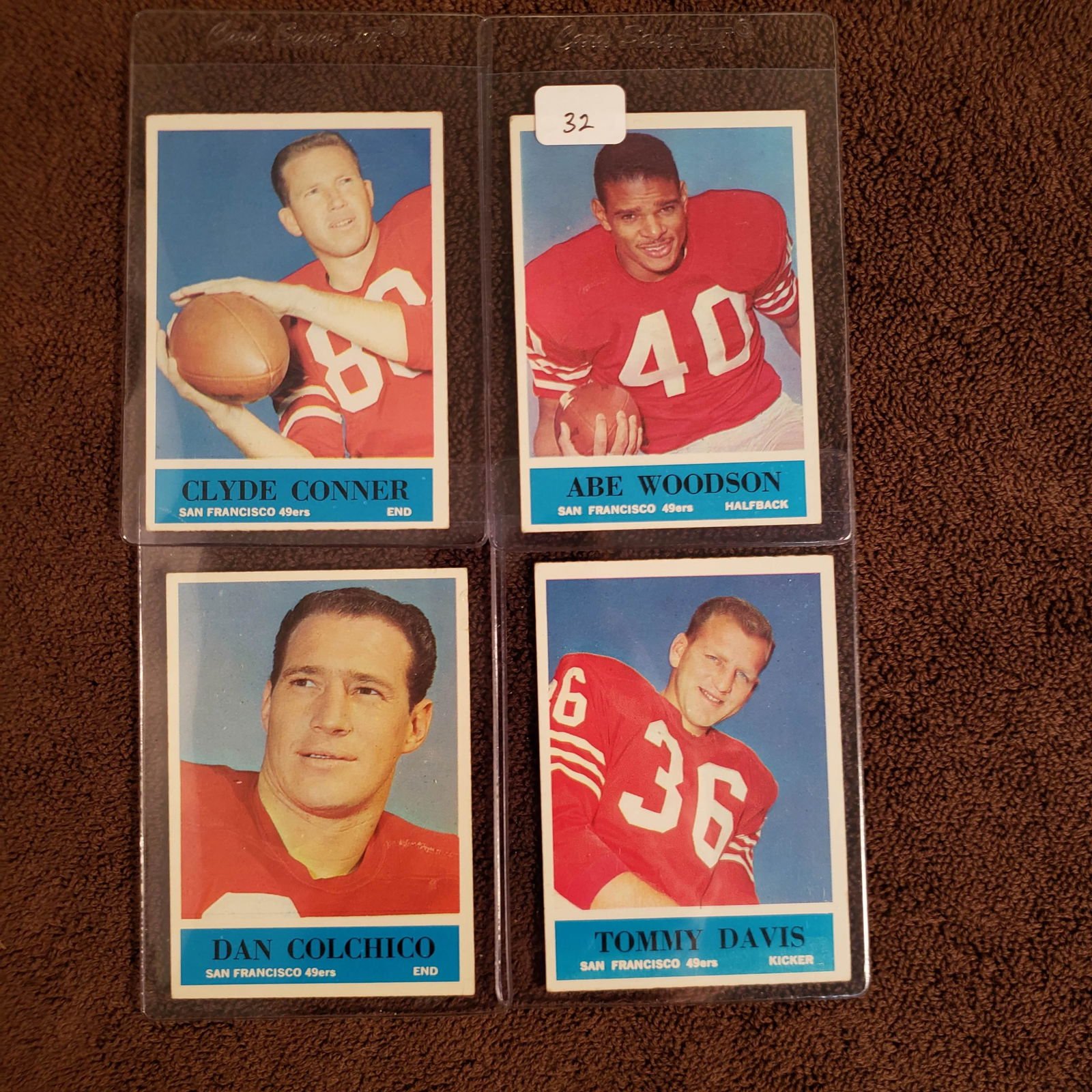 LOT OF 4 VINTAGE SAN FRANSISCO 49ers FOOTBALL CARDS: 1964 Philadelphia #166 Abe Woodson, #158 Clyde Conner, #157 Dan Colchico, #159 Tommy Davis EX+