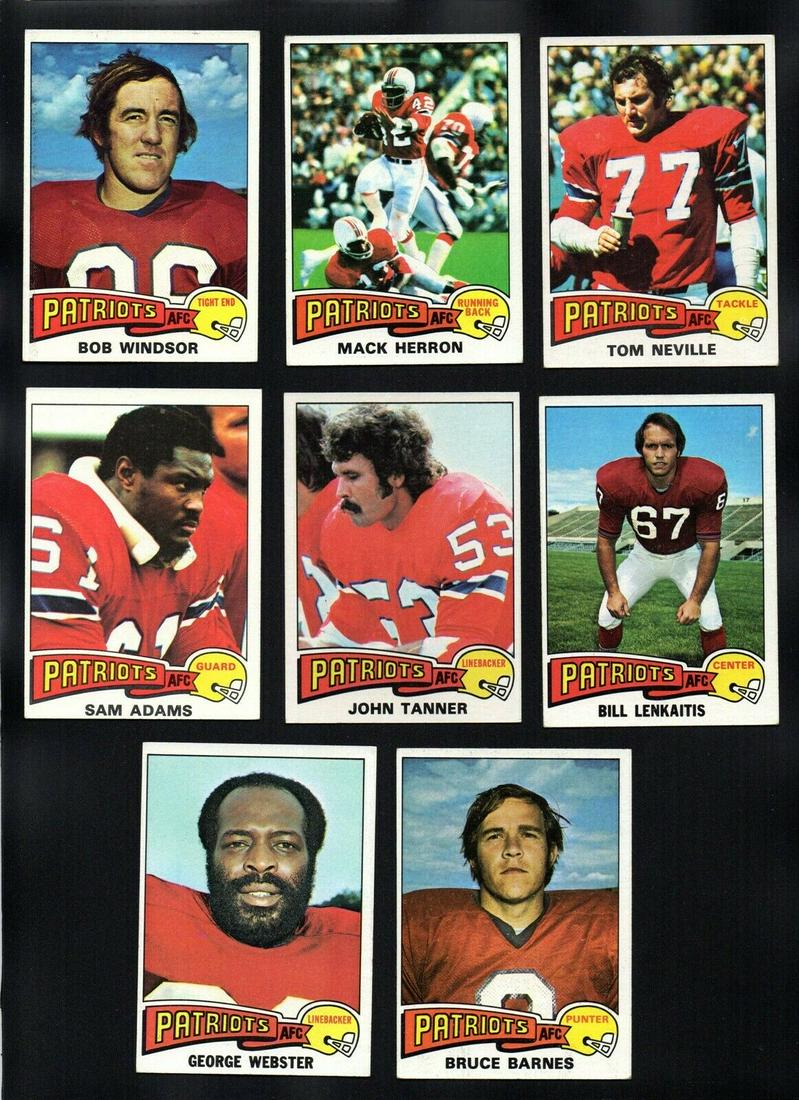 NICER GRADE 1975 TOPPS FOOTBALL CARDS: 1975 TOPPS FOOTBALL NEW ENGLAND PATRIOTS BARNES, LENKAITIS, NEVILLE, HERRON, WEBSTER, ADAMS, WINDSOR