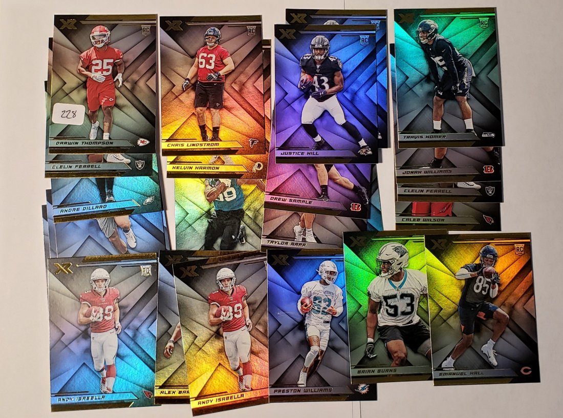 LOT OF 25 PANINI Xr FOOTBALL 2019 ROOKIE FOOTBALL CARDS: DARWIN THOMPSON KC CHIEFS, JUSTICE HILL, ANY ISABELLA