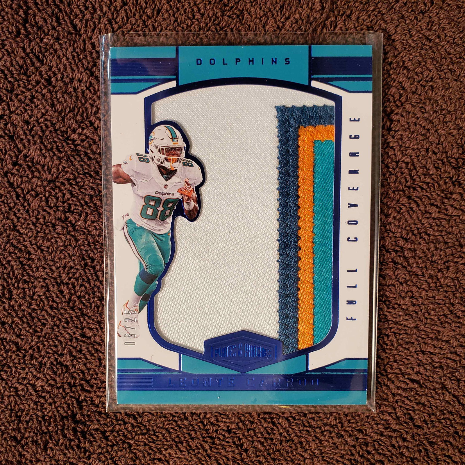 LEONTE CARROO FULL COVERAGE GIANT 4-COLRED PATCH 06/25: NASTY PATCH 2016 PANINI ROOKIE AND STARS BUE FOIL SERIAL NUMBERED 06/25