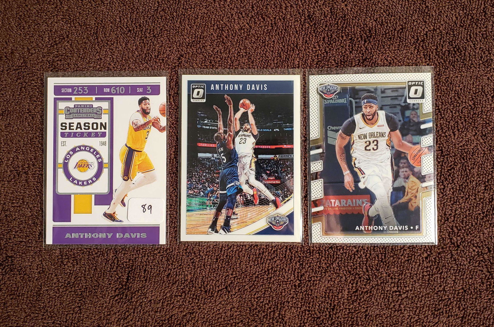 LOT OF 3 ANTHONY DAVIS LA LAKERS/PELICANS CARDS: 2017 PANINI OPTIC, 2018 OPTIC, 2020 CONTENDERS SEASON TICKET
