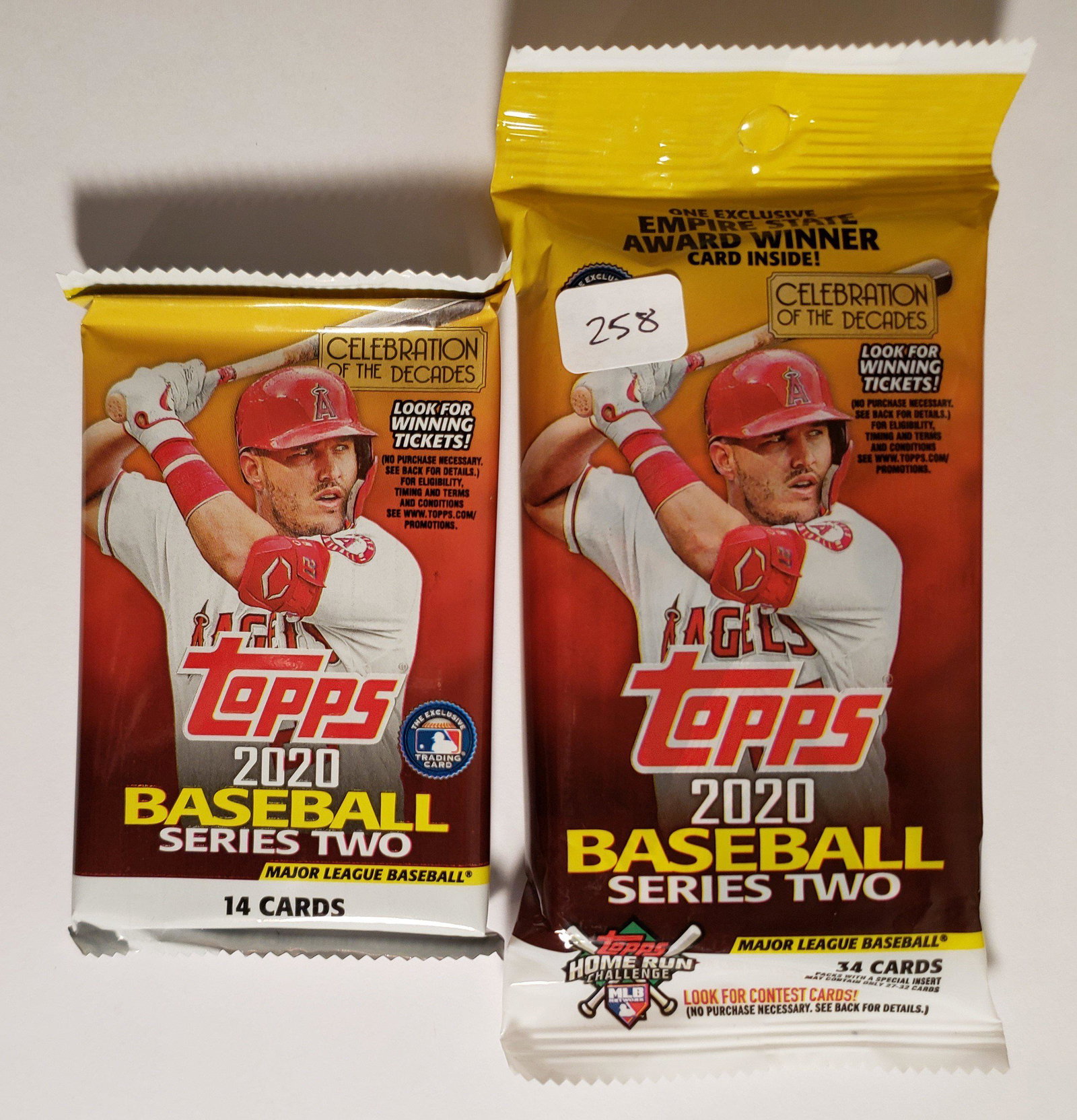 2020 TOPPS SERIES 2 FAT PACK/RETAIL PACK LOT: LOOK FOR LUIS ROBERT FLAGSHIP ROOKIE CARD CURRENTLY A $30 RAW CARD