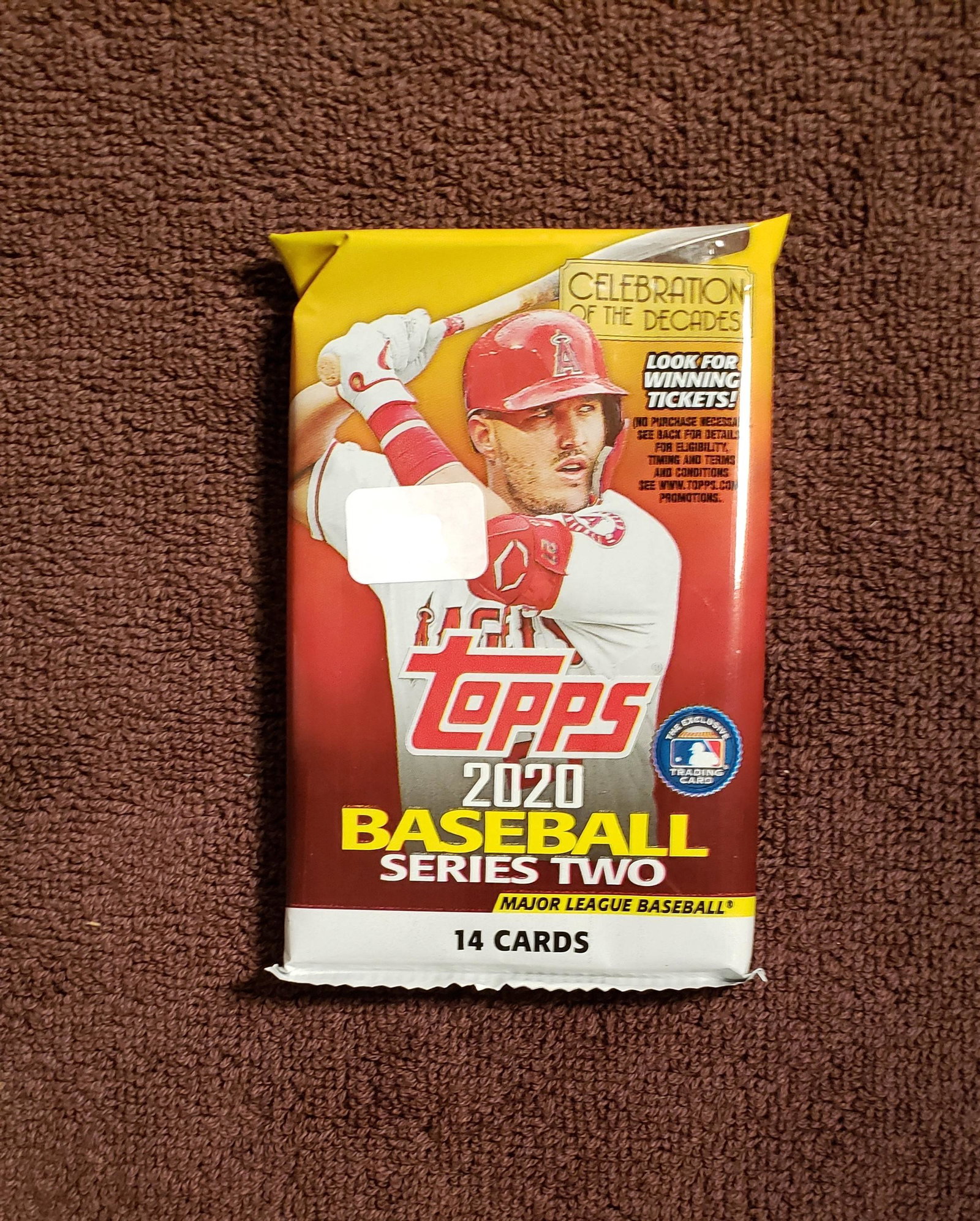 2020 TOPPS SERIES 2 SEALED PACK LUIS ROBERT RC ?: FIND ROOKIES LIKE LUIS ROBERTS, AUTOS, RELICS SHORT PRINTS THIS SERIES 2 IS DISAPPEARING FROM THE SHELF