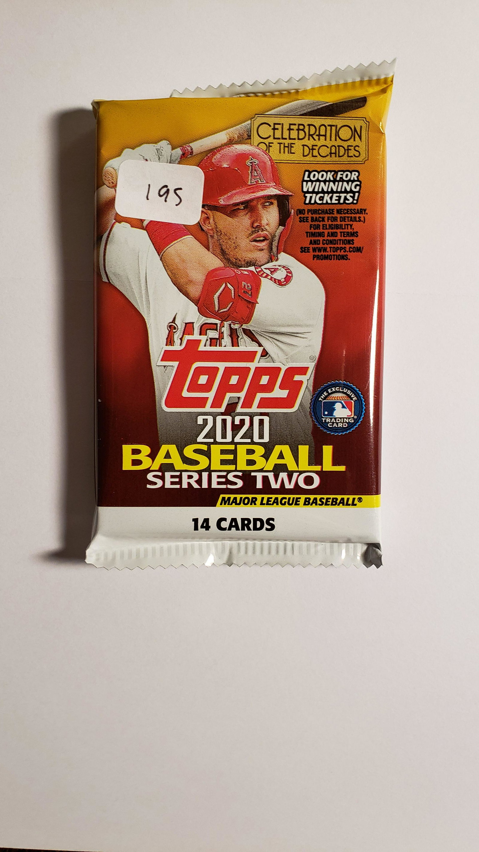 2020 TOPPS SERIES 2 SEALED PACK LUIS ROBERT RC ?: FIND ROOKIES LIKE LUIS ROBERTS, AUTOS, RELICS SHORT PRINTS THIS SERIES 2 IS DISAPPEARING FROM THE SHELF
