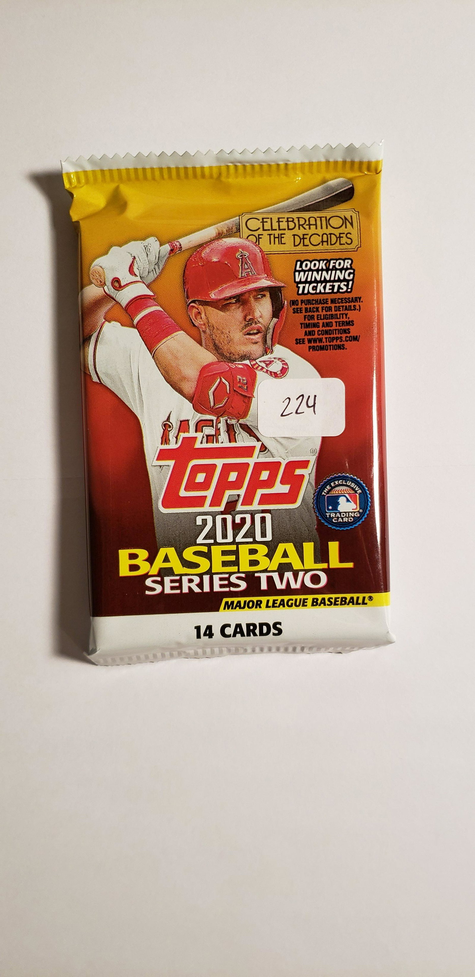 2020 TOPPS SERIES 2 SEALED PACK LUIS ROBERT RC ?: FIND ROOKIES LIKE LUIS ROBERTS, AUTOS, RELICS SHORT PRINTS THIS SERIES 2 IS DISAPPEARING FROM THE SHELF