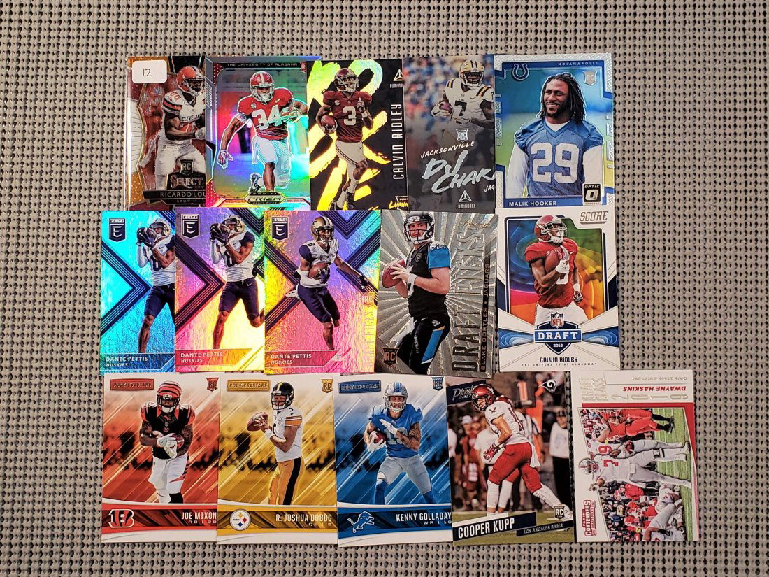 LOT OF 15 BETTER ROOKIE FOOTBALL CARDS (1 of 1)