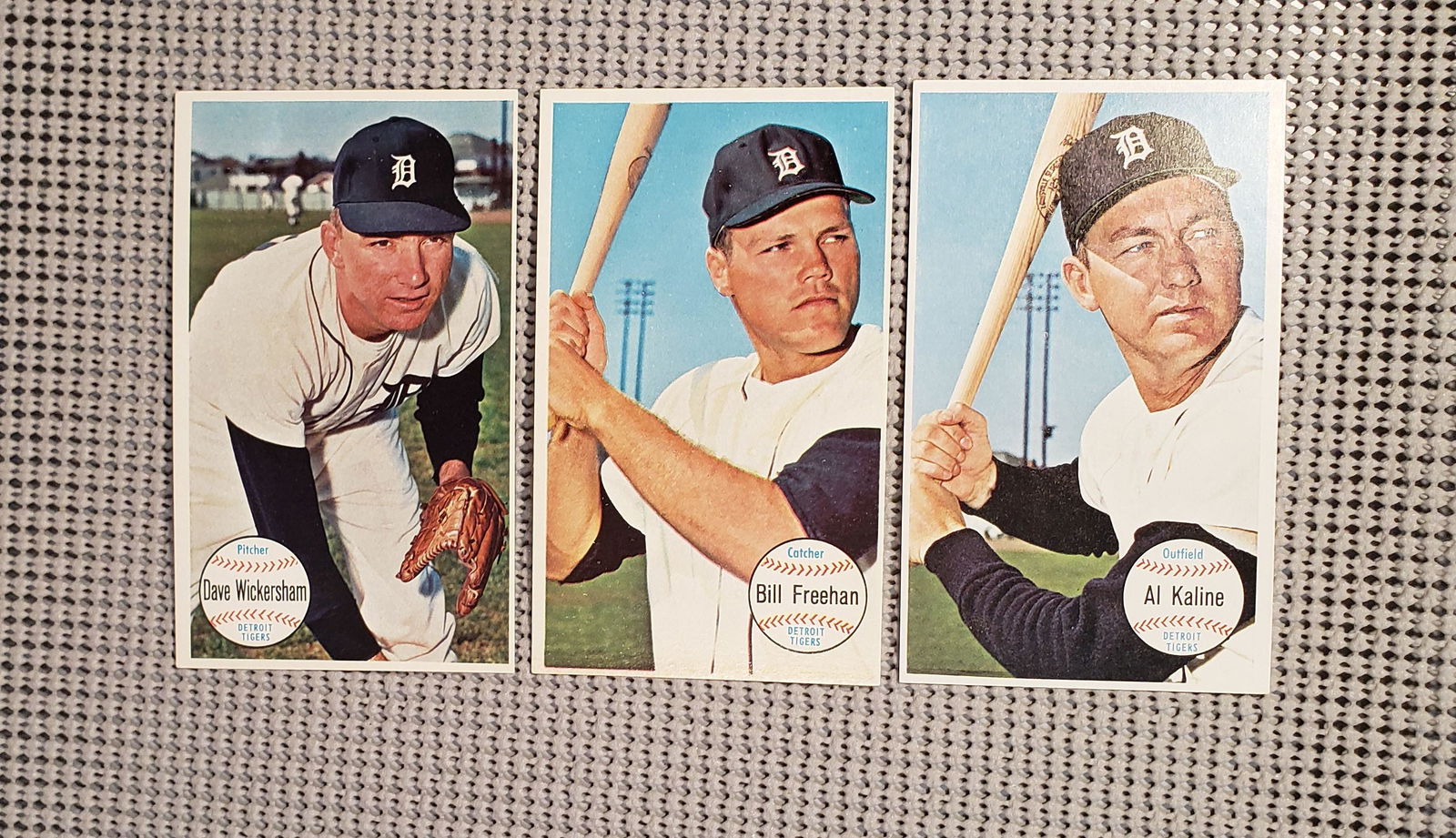 1964 TOPPS GIANTS LARGE CARDS NICE SHAPE EX-EXMT (1 of 2)