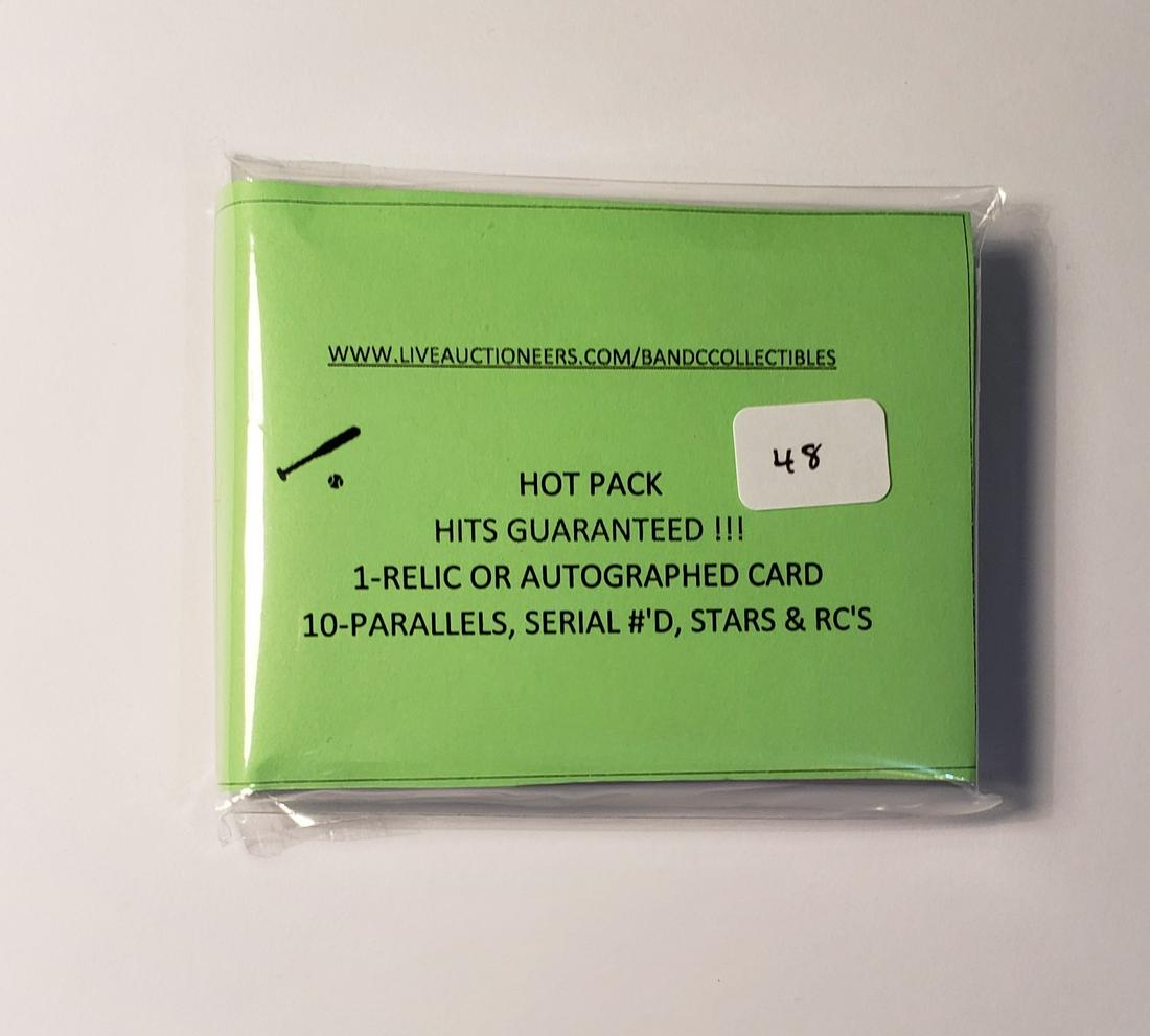 BASEBALL HOT PACK WITH AUTOS OR RELICS IN EVERY PACK (1 of 1)