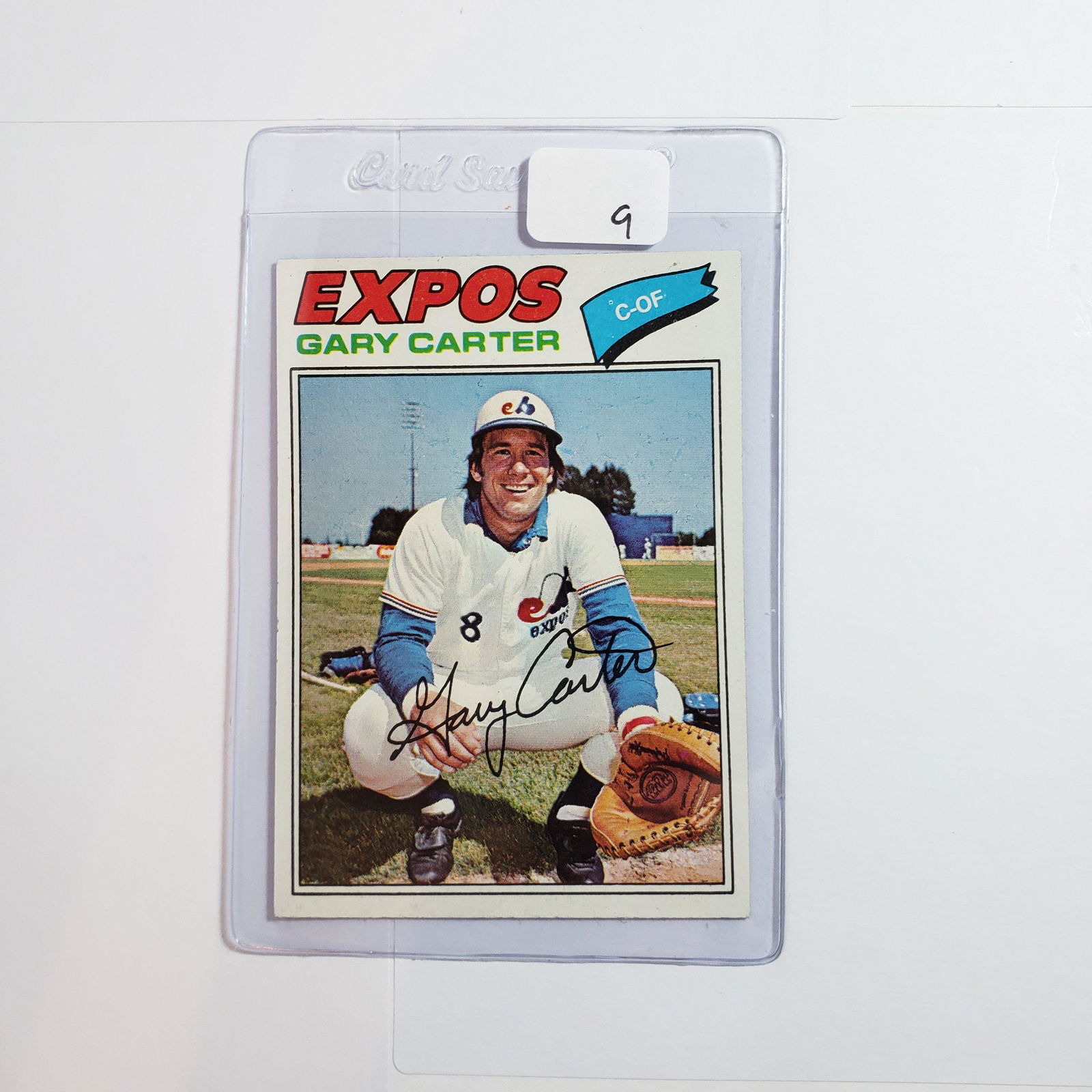 1977 TOPPS BASEBALL GARY CARTER HOF (1 of 2)