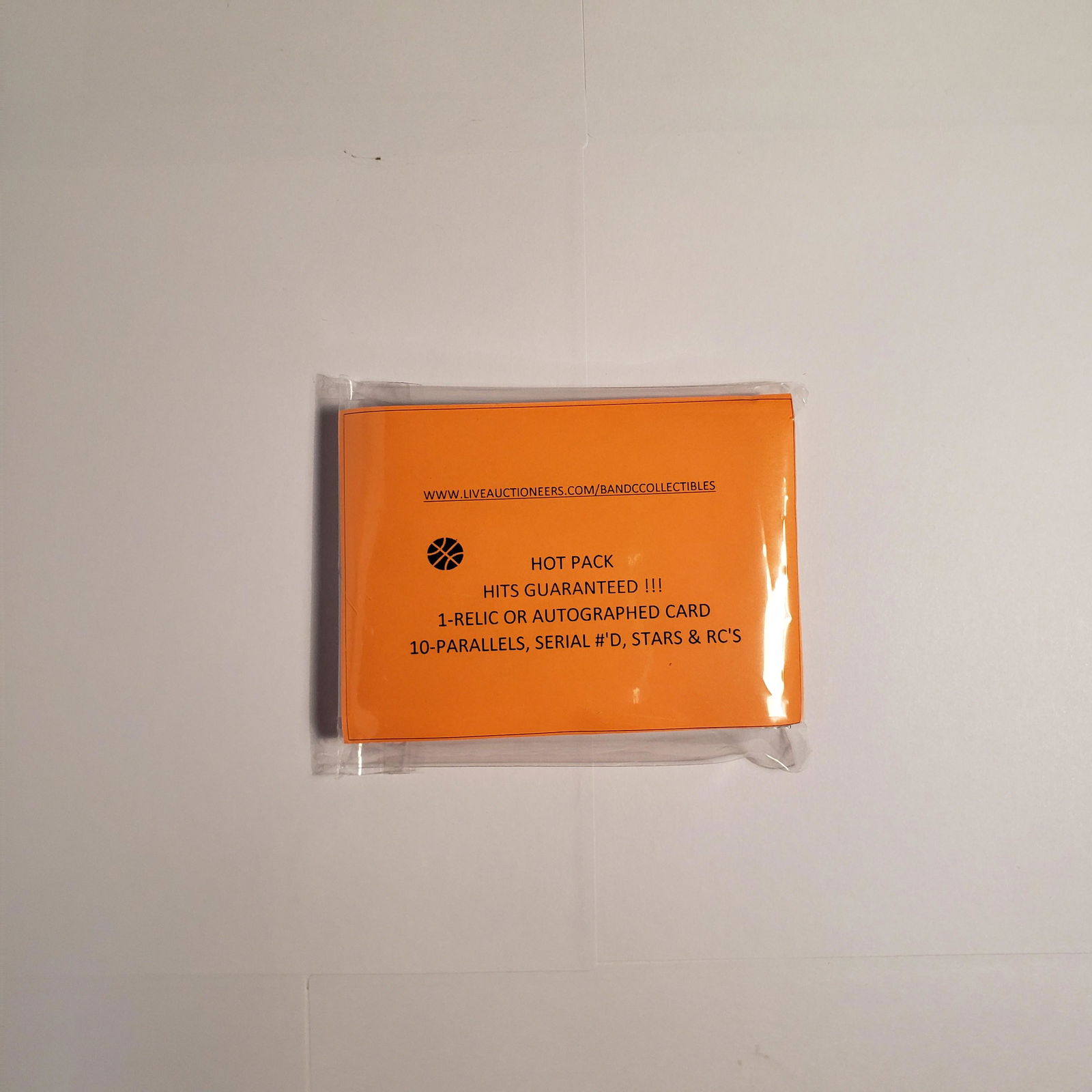 BASKETBALL HOT PACK WITH A HIT IN EVERY PACK (1 of 1)