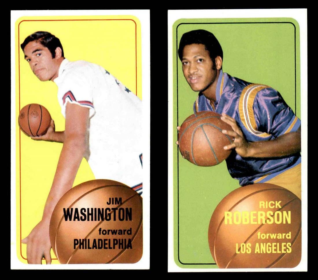VINTAGE TOPPS BASKETBALL TALL BOYS: 1970 Topps #14 Jim Washington, 1970 Topps #23 Rick Roberson EXMT
