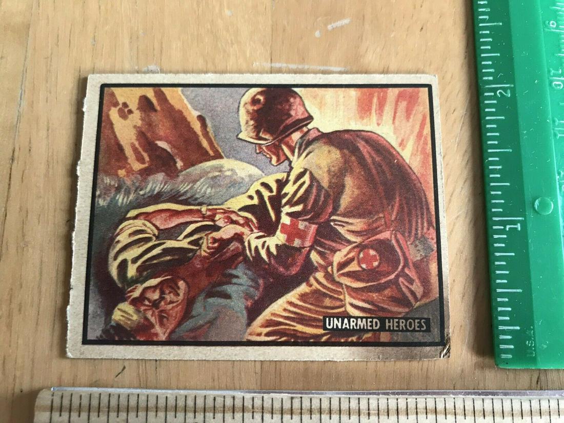 LOWER GRADE Topps Freedoms War Card #47 Unarmed HEROES: Vintage 1950 Topps Freedom War Korea Trading Card #47 Unarmed #31 A Jump To SafetY