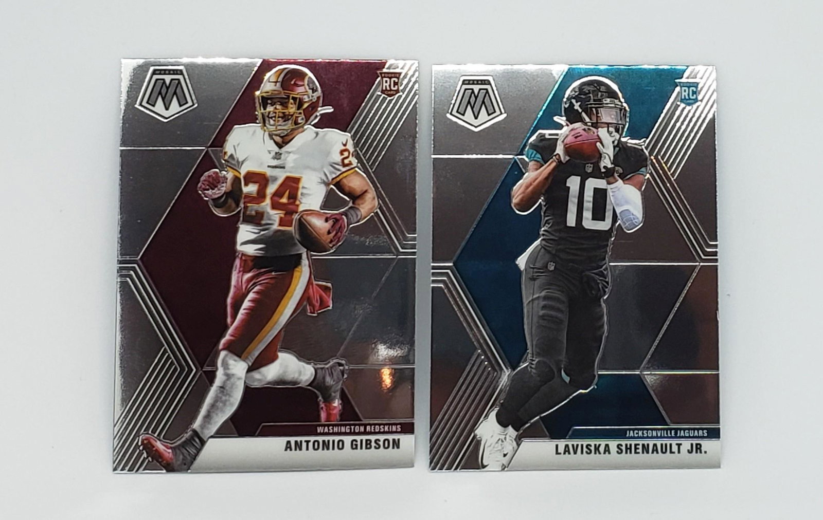 ANTONIO GIBSON WASHINGTO, LAVISKA SHENAULT JR. RC: LOT OF 2 MOSAIC FOOTBALL ROOKIE CARDS