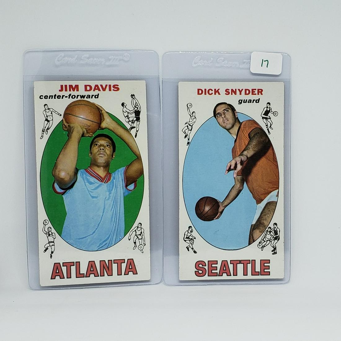 LOT OF 2 VINTAGE TALL-BOYS BASKETBALL CARDS: HIGHER GRADE 1969-70 TOPPS BASKETBALL CARDS DICK SNYDER #73, JIM DAVIS #53