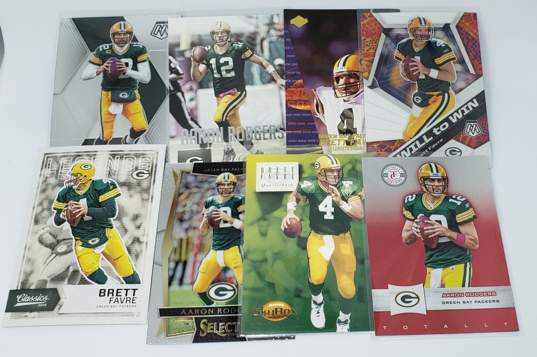 LOT OF 8 BRETT FAVRE & AARON RODGERS CARDS: LOT OF 8 BRETT FAVRE & AARON RODGERS CARDS