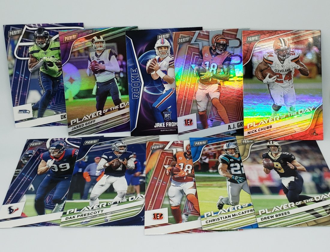 10 PANINI PLAYER OF THE DAY WITH FOILS: 10 PANINI PLAYER OF THE DAY WITH FOILS
