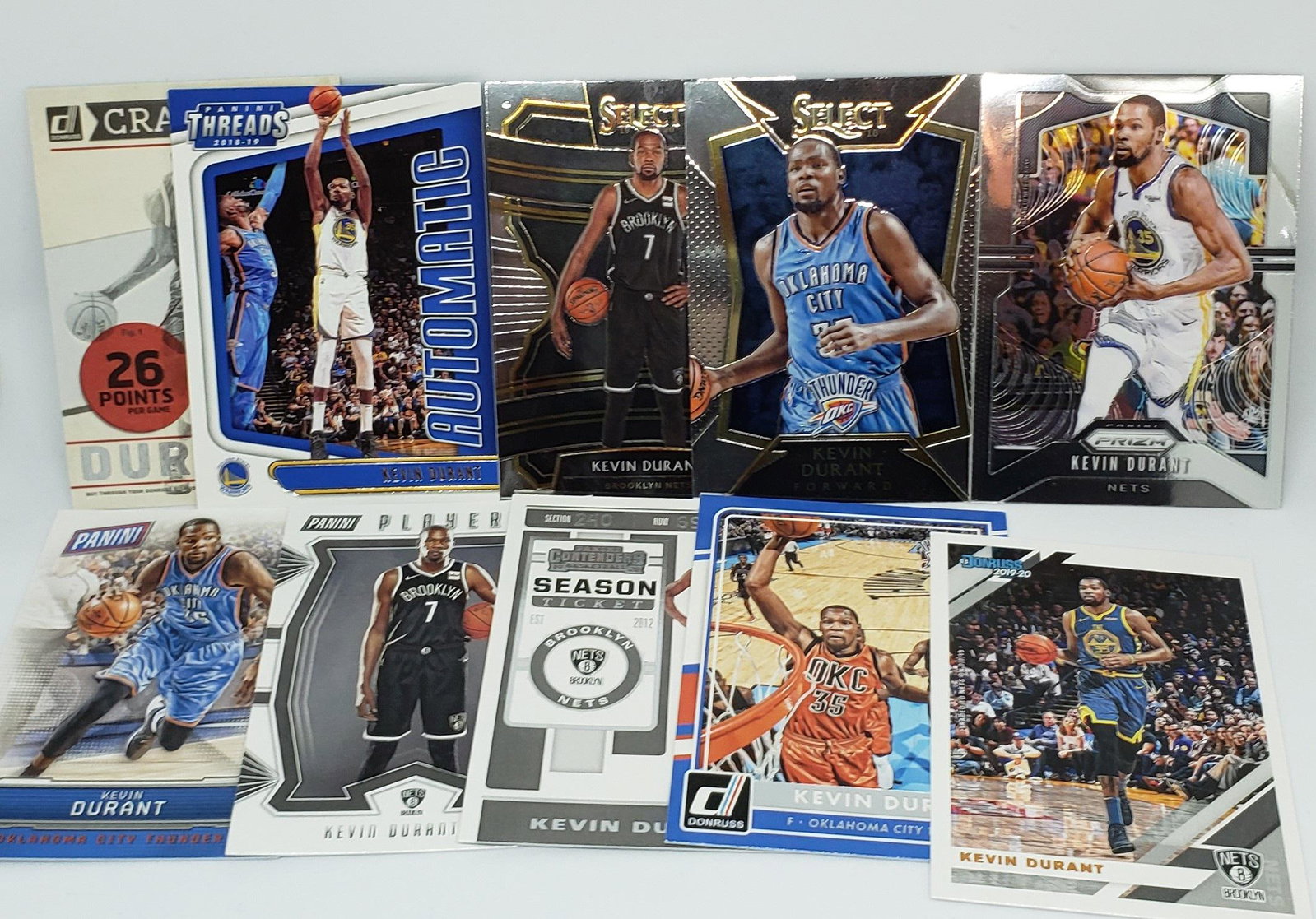 LOT OF 10 DIFFERENT KEVIN DURANT BASKETBALL CARDS: LOT OF 10 DIFFERENT KEVIN DURANT BASKETBALL CARDS
