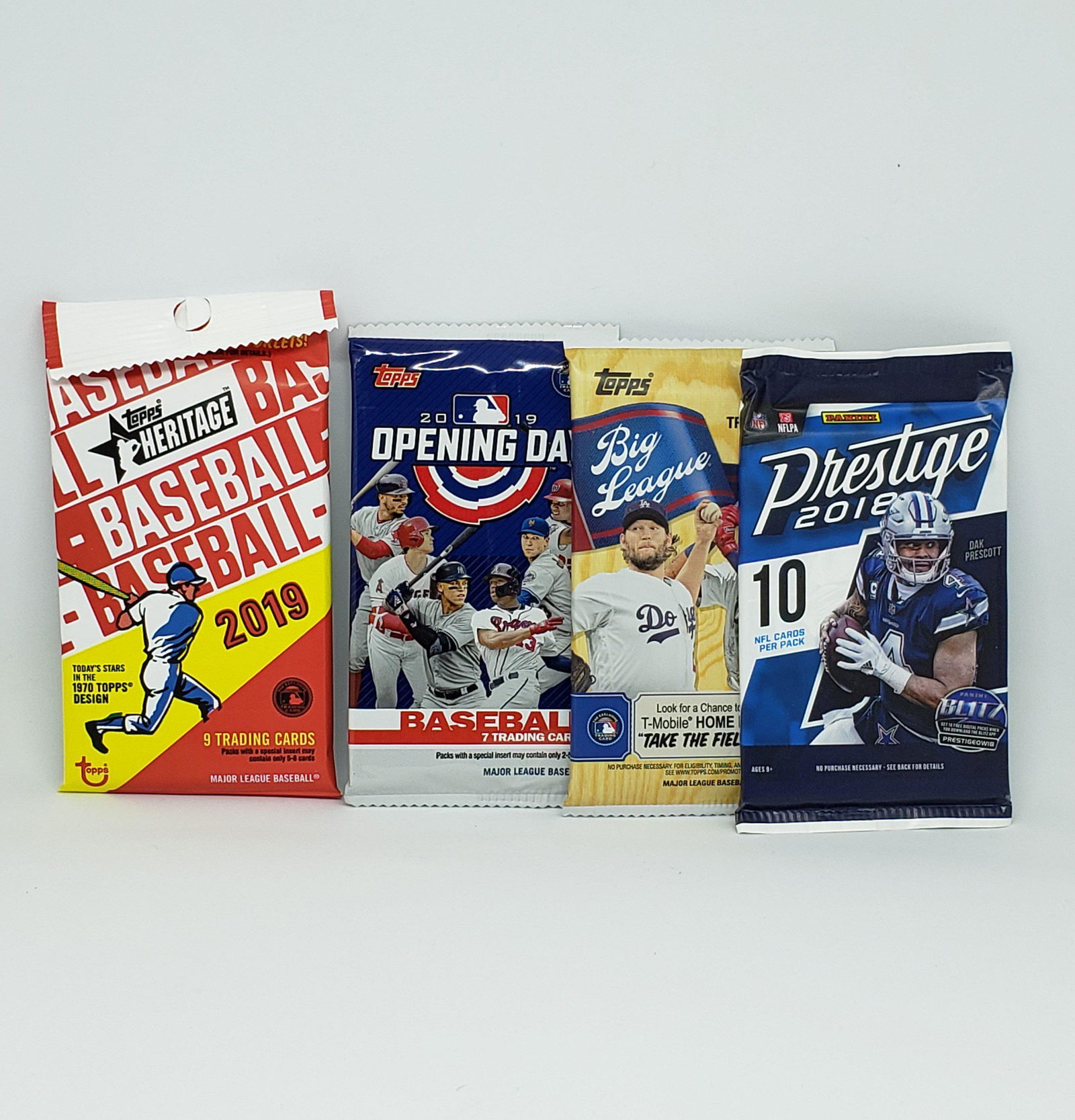 LOT OF 4 ASSORTED SEALED BASEBALL/FOOTBALL CARD PACKS (1 of 1)